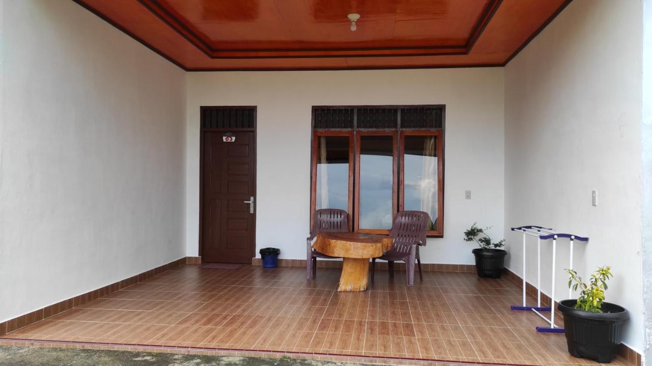 Bed and Breakfast Toba Sunset Tuk Tuk Exterior foto